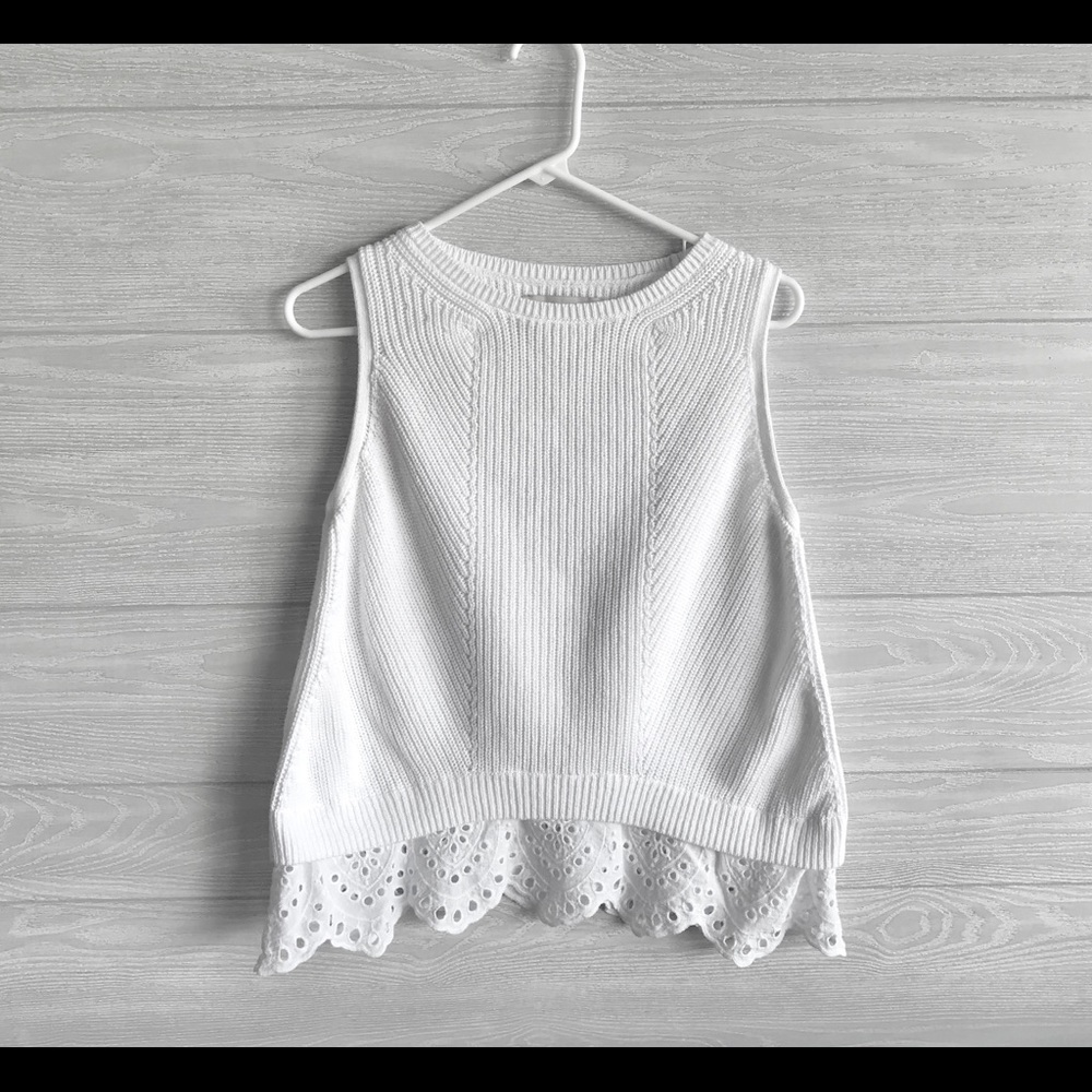 Sleeveless tank top